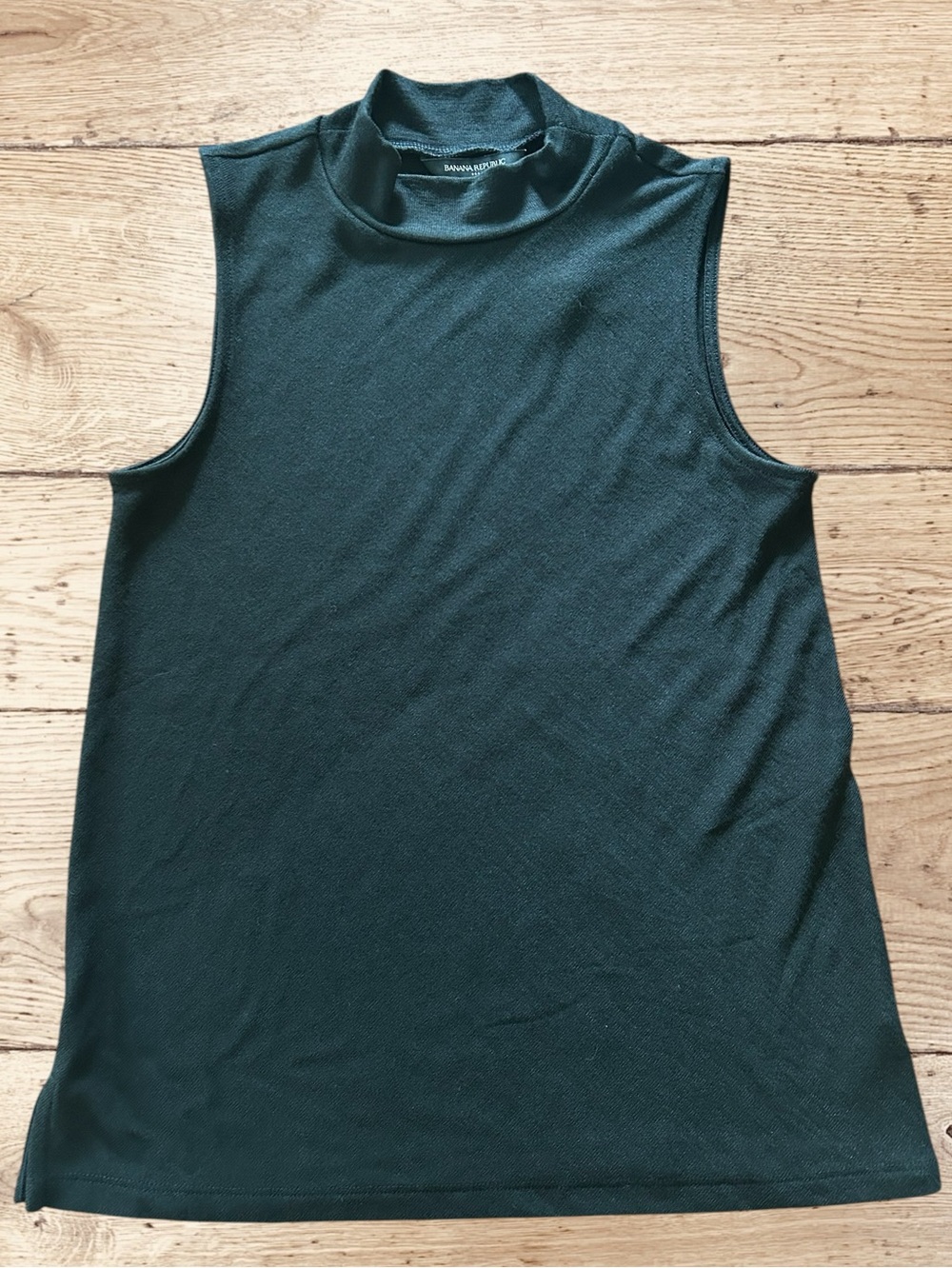 NWT Banana Republic Factory Luxespun Black Sleeveless Mock-Neck Petite XS - Picture 6 of 7